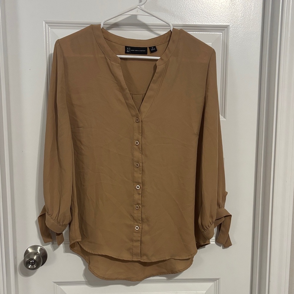 New York & Company Camel Button-Up Blouse